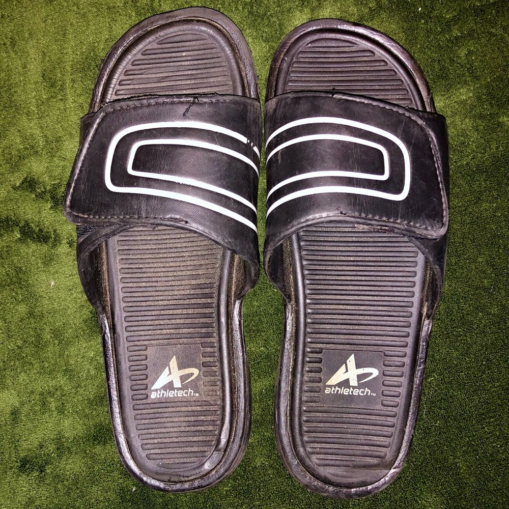 Athletech Mens Slides Sz. 9/10